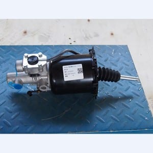 Operating cylinder