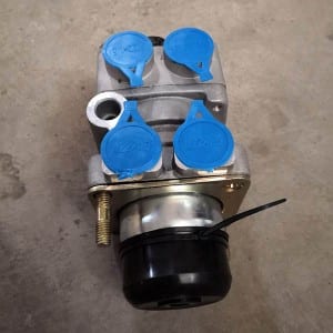 2017 New Style Plate -
 Service brake valve – Quanlee